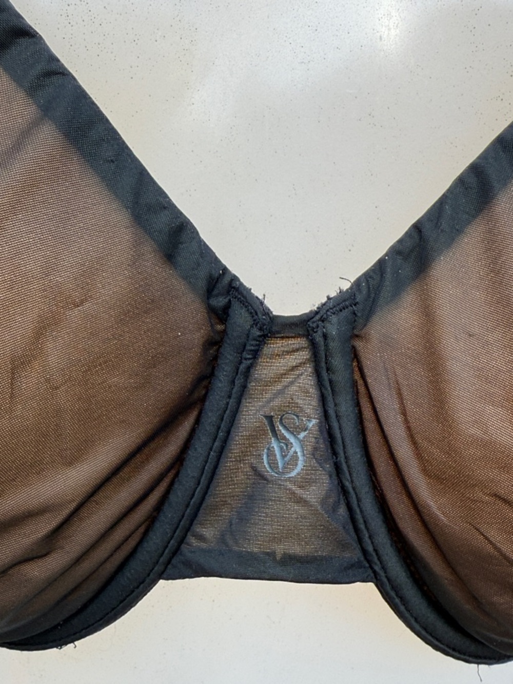 Victoria's Secret Angelight Full Coverage Sheer Spacer Bra Size 38DD - Picture 5 of 10
